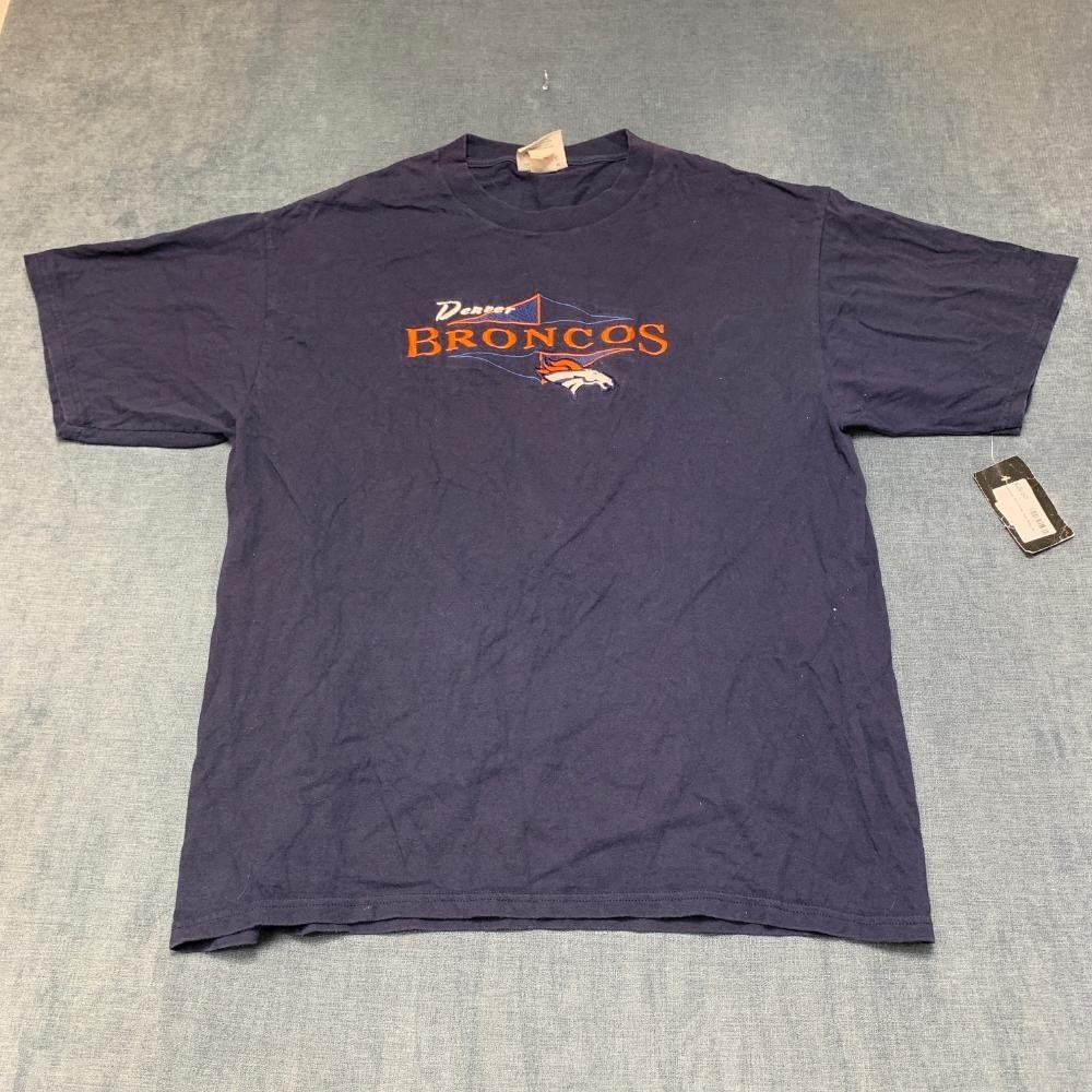 Vintage Denver Broncos T-Shirt Men XL Navy Blue Graphic Print Lee Sport Football